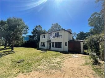 https://www.gallito.com.uy/alquiler-temporada-hermosa-casa-3-dormitorios-con-pisicna-e-inmuebles-27639202