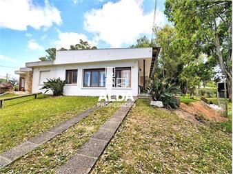 https://www.gallito.com.uy/casa-en-playa-hermosa-el-remanso-ref-ca102156-inmuebles-20670475