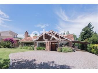 https://www.gallito.com.uy/casa-en-venta-en-lomas-de-carrasco-inmuebles-27002926