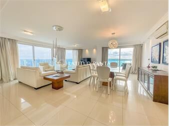 https://www.gallito.com.uy/apartamento-de-3-suites-mas-dependencia-en-mansa-inmuebles-25116956