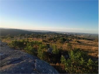 https://www.gallito.com.uy/chacra-5-ha-con-vistas-panoramicas-a-monte-nativo-en-sier-inmuebles-27625281