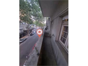 https://www.gallito.com.uy/alquiler-comodo-apartamento-2-dormitorios-y-inmuebles-27643184