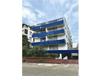 https://www.gallito.com.uy/4-dormitorios-estufa-a-leña-ascensor-garaje-y-inmuebles-23996409