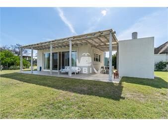 https://www.gallito.com.uy/alquiler-temporario-casa-3-dormitorios-en-tã­o-tom-punta-b-inmuebles-27646448