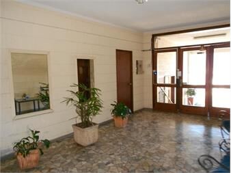 https://www.gallito.com.uy/apartamento-de-2-dormitorios-buen-edificio-en-union-inmuebles-27646145