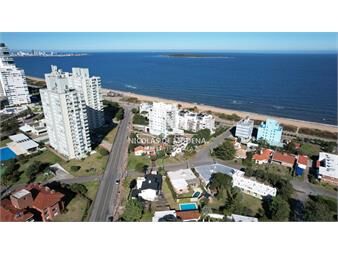 https://www.gallito.com.uy/vende-excelente-casa-de-4-dormitorios-en-playa-inmuebles-24987325