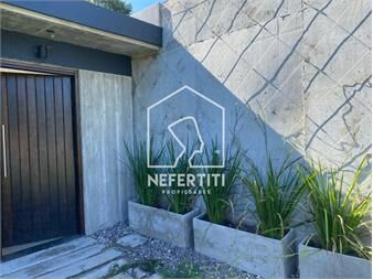 https://www.gallito.com.uy/venta-casa-3-dormitorios-a-estrenar-cerca-del-mar-inmuebles-25137722