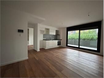 https://www.gallito.com.uy/vendo-apartamento-malvin-1-dormitorio-garage-inmuebles-27272418