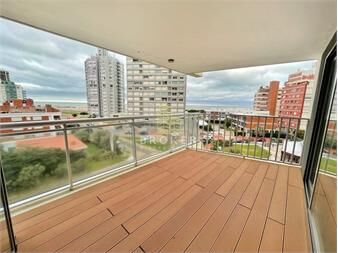 https://www.gallito.com.uy/apartamento-a-pasos-de-playa-brava-2-dormitorios-inmuebles-26352923