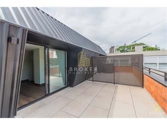 https://www.gallito.com.uy/venta-apartamento-triplex-de-diseño-a-estrenar-3-inmuebles-26778835