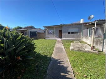 https://www.gallito.com.uy/venta-casa-con-mucho-potencial-3-dormitorios-cochera-inmuebles-27657474