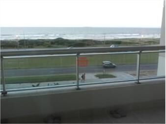 https://www.gallito.com.uy/apartamento-en-punta-del-este-playa-brava-inmuebles-27657643