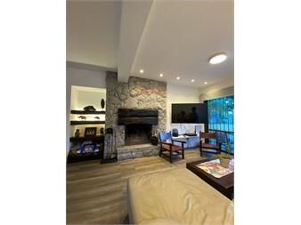 https://www.gallito.com.uy/venta-espectacular-casa-carrasco-piscina-barbacoa-inmuebles-27416522