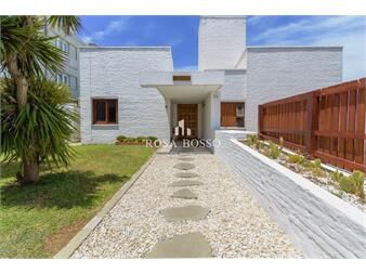 https://www.gallito.com.uy/casa-de-diseã±o-en-penã­nsula-punta-del-este-uruguay-inmuebles-20312276