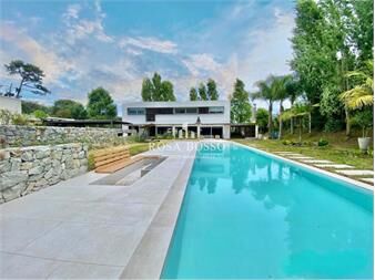 https://www.gallito.com.uy/casa-alquiler-6-dormitorios-7-baã±os-punta-inmuebles-24726526