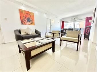 https://www.gallito.com.uy/apartamento-venta-2-dormitorios-punta-del-inmuebles-25363037