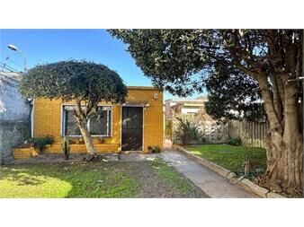 https://web5.gallito.com.uy/venta-casa-2-dormitorios-malvin-deposito-cocheras-inmuebles-27663102