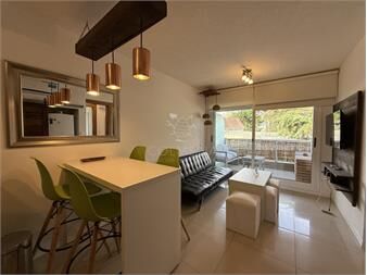 https://www.gallito.com.uy/apartamento-en-venta-edificio-emozione-punta-inmuebles-27642014