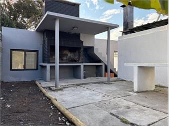 https://www.gallito.com.uy/impecable-monoambiente-proximo-car-one-alquiler-solymar-ciu-inmuebles-27599452