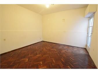 https://web5.gallito.com.uy/venta-departamento-1-dormitorio-la-blanqueada-inmuebles-27666497