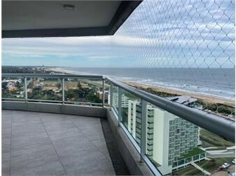 https://www.gallito.com.uy/alquiler-apartamento-3-dormitorios-playa-brava-inmuebles-27666706
