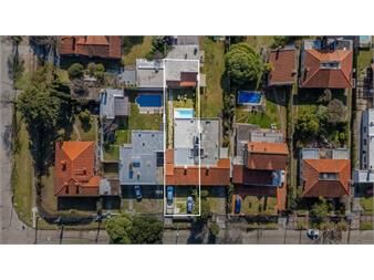 https://web5.gallito.com.uy/venta-casa-corazon-de-carrasco-sur-3-dormitorios-inmuebles-27666983