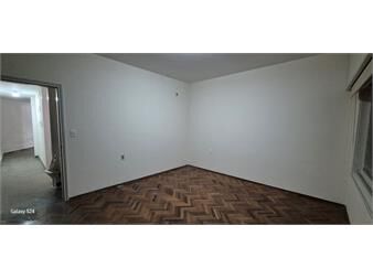 https://www.gallito.com.uy/acevedo-diaz-1739-y-ferrer-serra-local-con-estacionamiento-inmuebles-27667294