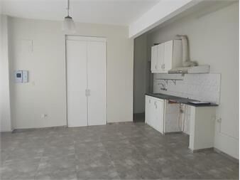 https://web5.gallito.com.uy/venta-de-hermoso-local-esquina-inmuebles-27670358