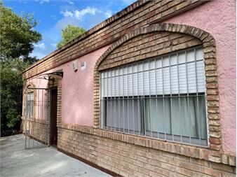 https://www.gallito.com.uy/venta-casa-2-dorm-con-gran-terreno-guazuvira-nvo-inmuebles-27469532