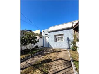 https://www.gallito.com.uy/venta-ph-en-malvin-2-dormitorios-con-cochera-inmuebles-27671041