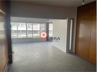 https://www.gallito.com.uy/lindo-apartamento-tipo-casa-de-3-dorm-con-patio-inmuebles-27671163