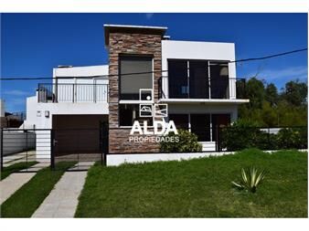 https://www.gallito.com.uy/casa-en-punta-colorada-la-bahia-ref-ca200800-inmuebles-20252199