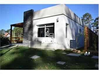 https://www.gallito.com.uy/casa-en-punta-colorada-los-eucaliptus-i-ref-ca201065-inmuebles-20252442