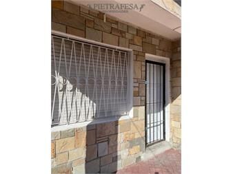 https://www.gallito.com.uy/casa-con-jardã­n-y-barbacoa-en-villa-espaã±ola-2-inmuebles-27674241