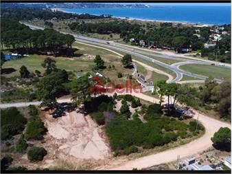 https://www.gallito.com.uy/ruta-interbalnearia-club-del-lago-inmuebles-27674283