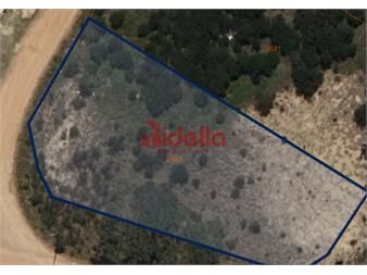 https://www.gallito.com.uy/venta-lote-esquinero-en-club-del-lago-punta-inmuebles-27674284