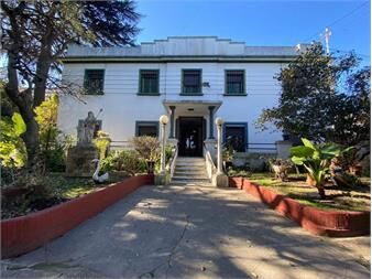 https://www.gallito.com.uy/venta-importante-padron-de-4816-m²-con-4376-m²-edificados-inmuebles-27674400