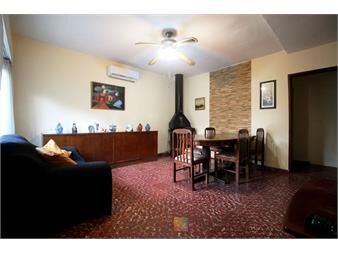 https://web5.gallito.com.uy/venta-casa-2-dormitorios-piedras-blancas-inmuebles-27401948