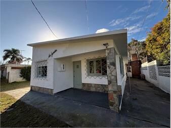 https://www.gallito.com.uy/alquiler-casa-2-dormitorios-y-barbacoa-atlantida-inmuebles-27674886