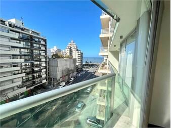 https://web5.gallito.com.uy/venta-de-apartamento-3-dormitorios-servicio-completo-y-gar-inmuebles-27458441
