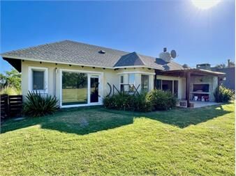 https://www.gallito.com.uy/venta-casa-con-renta-3-dormitorios-con-porch-y-inmuebles-27307297