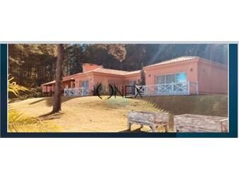 https://www.gallito.com.uy/venta-espectacular-casa-zona-laguna-del-diario-inmuebles-27426519