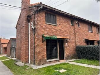 https://www.gallito.com.uy/venta-casa-en-complejo-3-dormitorios-inmuebles-27679723