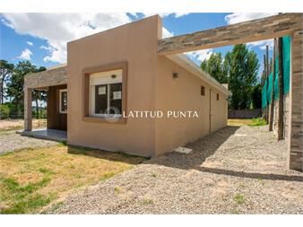 https://www.gallito.com.uy/casa-en-piedras-del-chileno-2-dormitorios-y-2-inmuebles-26802730