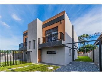 https://www.gallito.com.uy/vende-casa-3-dormit-3-baños-ciudad-de-la-costa-inmuebles-26814202