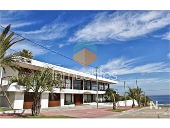 https://www.gallito.com.uy/linda-casa-con-hermosos-detalles-inmuebles-25035317