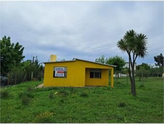 https://www.gallito.com.uy/predio-sobre-ruta-102-con-mejoras-inmuebles-26168973