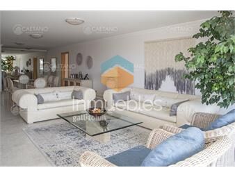 https://www.gallito.com.uy/divino-departamento-en-torre-de-categoria-inmuebles-24926328