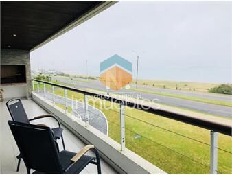 https://www.gallito.com.uy/venta-departamento-en-playa-mansa-primera-linea-frente-al-m-inmuebles-25036990