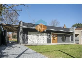 https://www.gallito.com.uy/chalet-en-el-golf-de-4-dormitorios-en-venta-a-estrenar-inmuebles-24994324